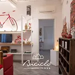 Apartamento Biciclo' Rosso *