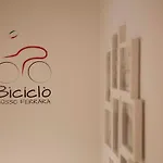 Biciclo' Rosso Apartamento *