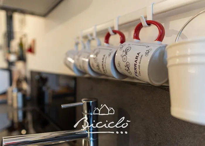 Biciclo' Rosso Apartament