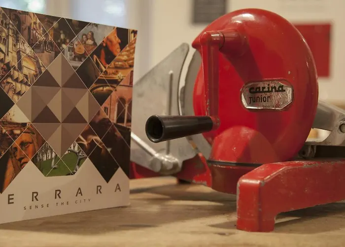 Biciclo' Rosso Apartament