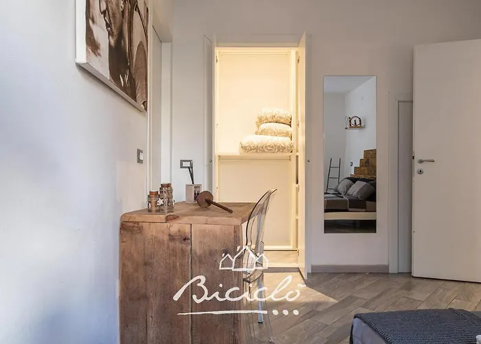 Biciclo' Rosso * Ferrara